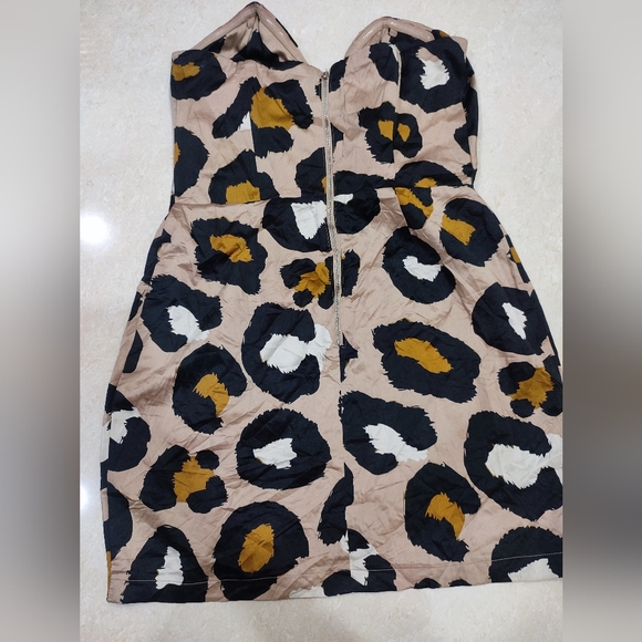 Strapless mini dress - Picture 4 of 4